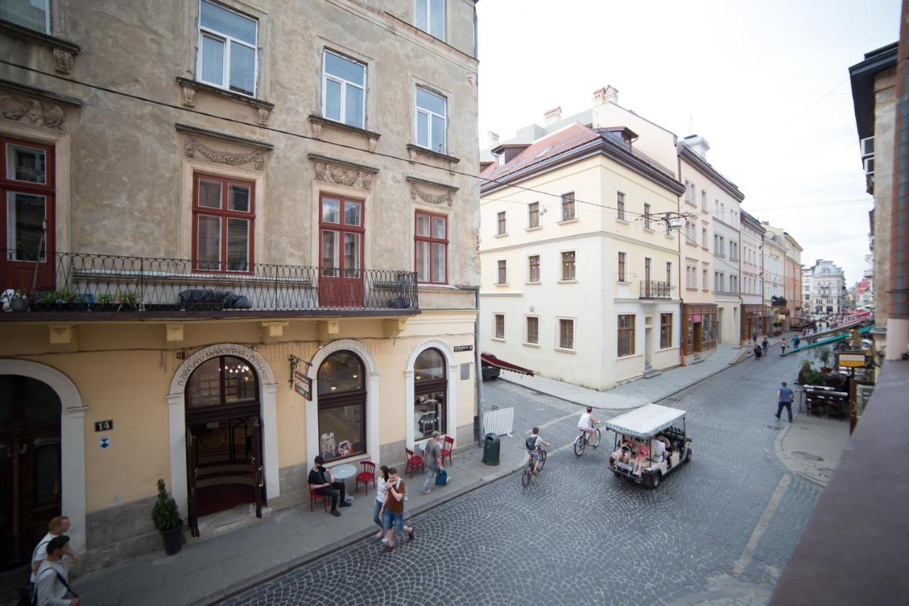 Apartment On Virmenska 3, With 2 Separate Bedrooms Lviv Ngoại thất bức ảnh